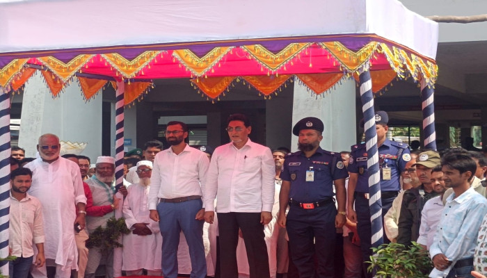 আমরা দিয়েছি ফ্যামিলি কার্ড, জামায়াত করেছে দ্বিতীয় বিয়ে - বেতাগীতে চিফ হুইপ নুরুল ইসলাম মনি